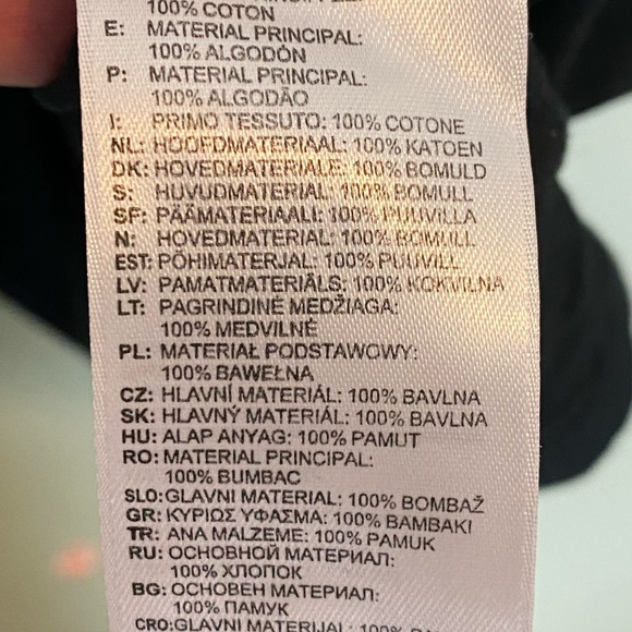 EUC ADIDAS GRAPHIC BLACK T-SHIRT SIZE 2 XL - Picture 5 of 8